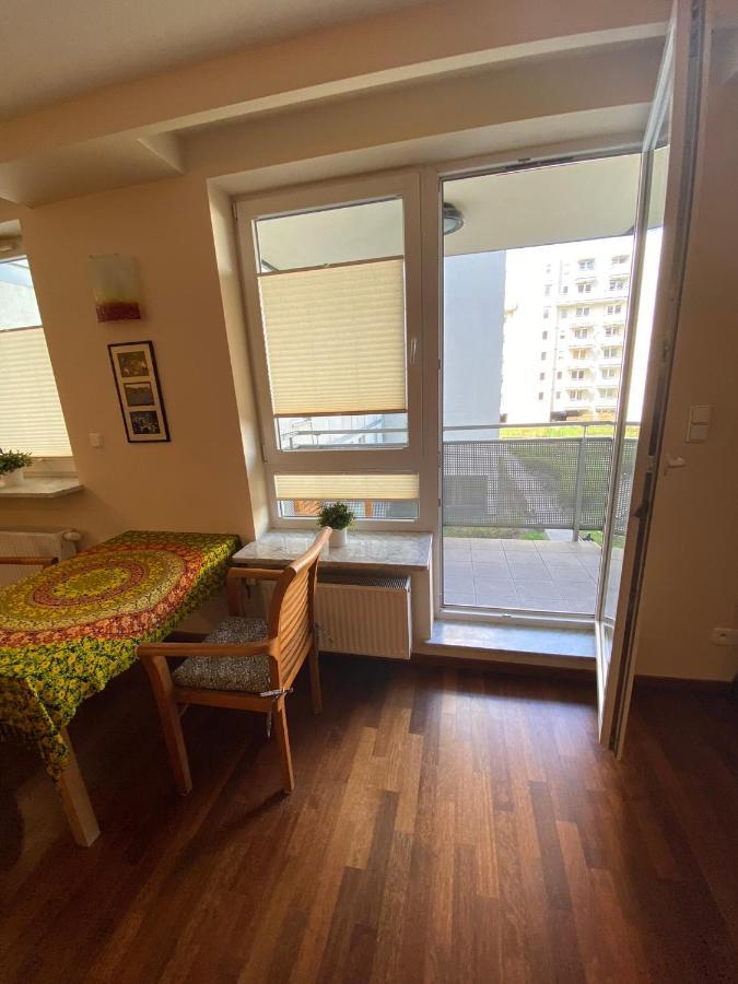 Orientalny Apartment Warsaw Ngoại thất bức ảnh