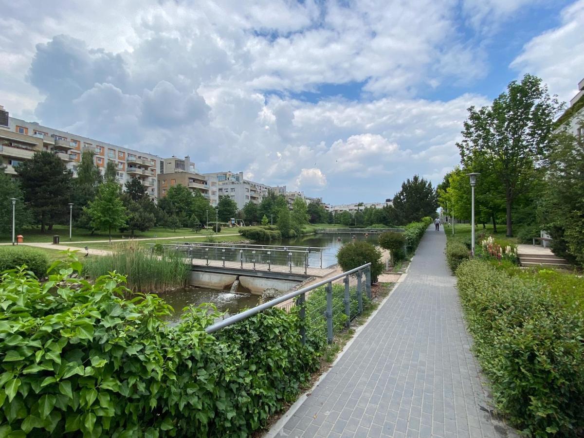 Orientalny Apartment Warsaw Ngoại thất bức ảnh